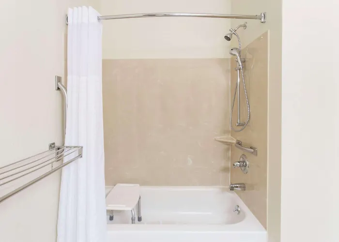 Baymont By Wyndham Hotel 2*