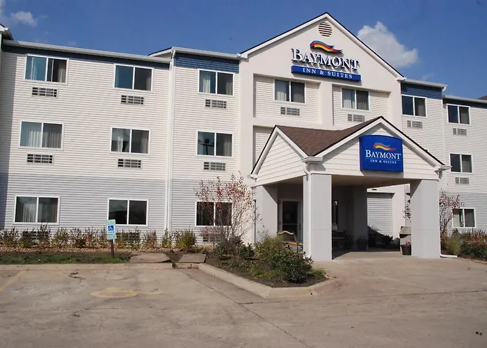 Baymont By Wyndham Hotel